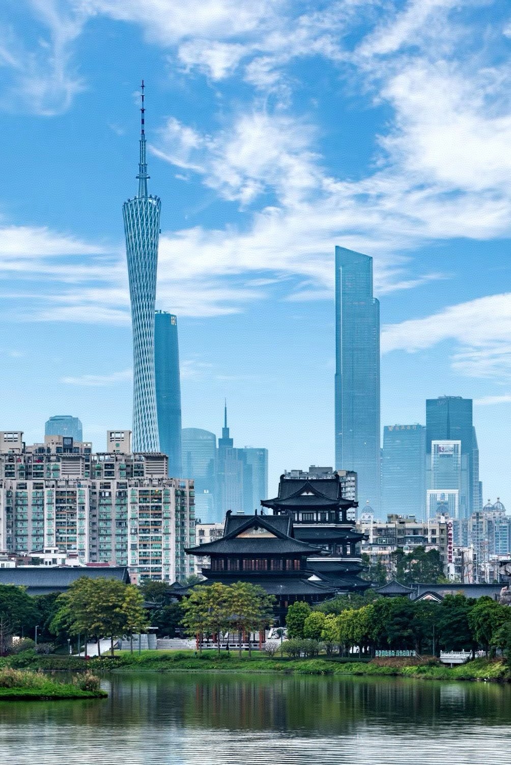 广东小巷中的美食秘境，一家特色小店的独特魅力